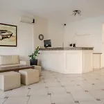 Konstantinos & I Hotel apartamentowy